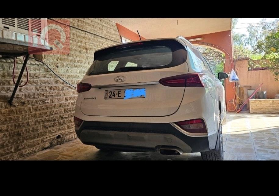 هيونداي سانتافي